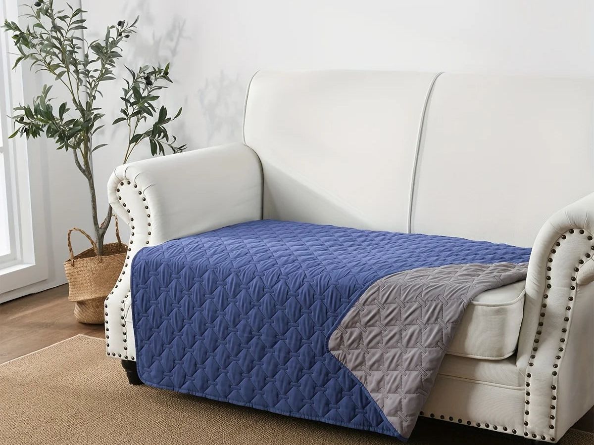 Double-Sided ANTI-LEAKAGE Dog Bed Cover