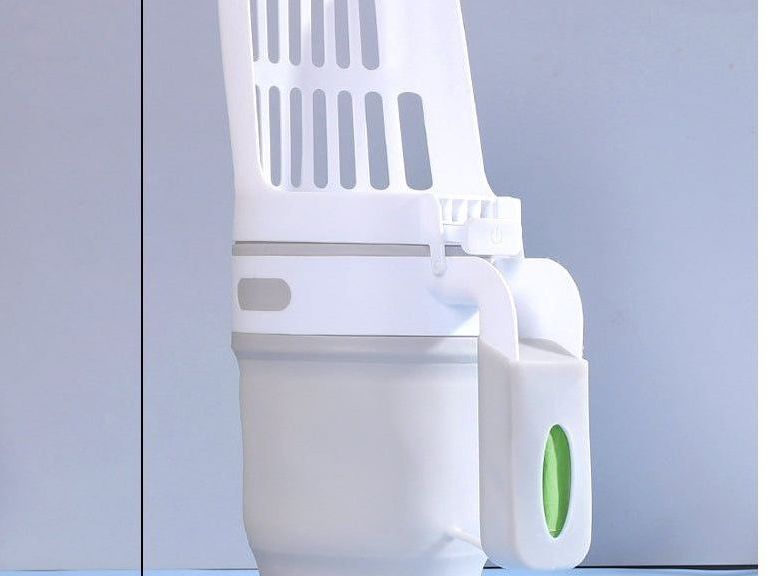 Cat Litter Scoop with Refill Bags – Self-Cleaning System for Easy Cleaning