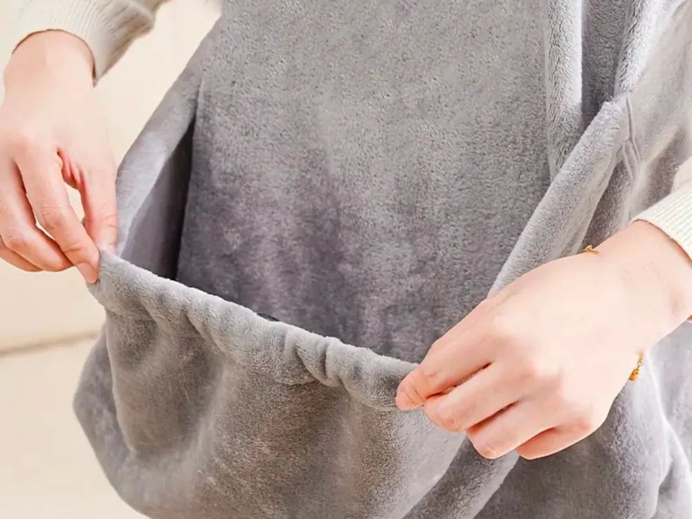 SNUGGLE PET APRON
