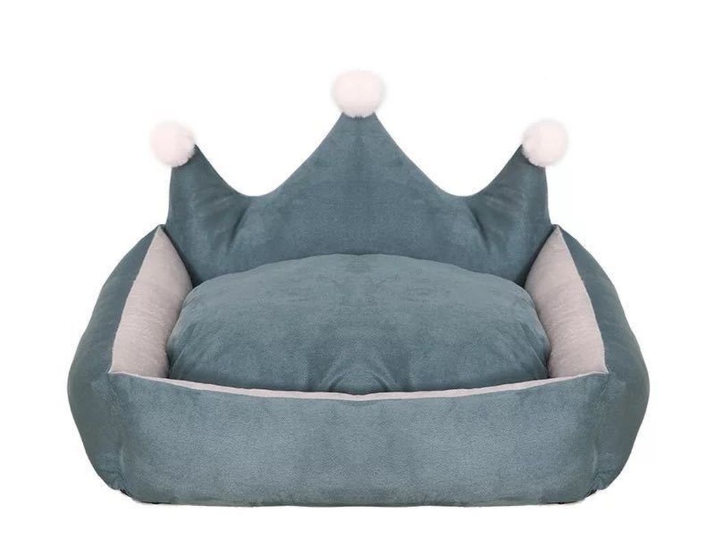 Scratch Resistant Crown Dog Bed