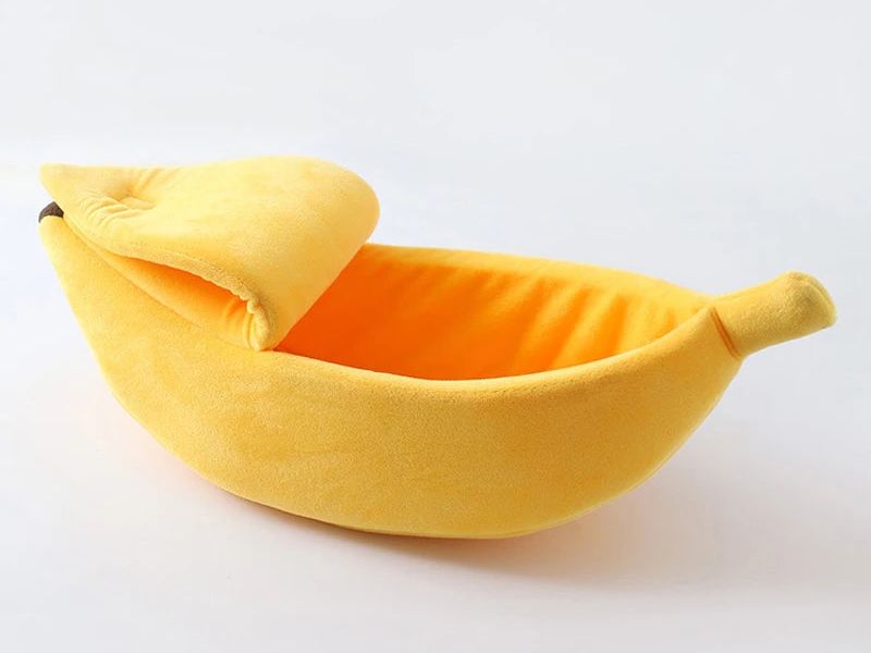 Cute Cats Beds Deep Sleep Comfort in Winter Bed Banana Shape for Cat'S House Products Pets Creative Indoor Small Cat Dog Beds