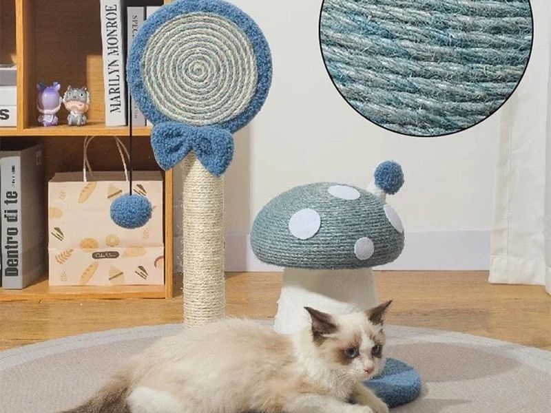 New Natural Sisal Cat Climbing Scratcher Frame Mushroom Cat Tree Protect Sofa Cat Climbing Board Products