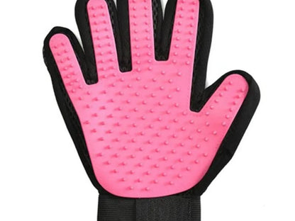 Say Goodbye to Feline Fur: The Purr-fect Pet Grooming Glove for Effortless Cat Hair Removal!