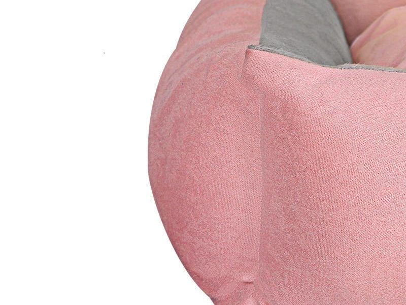Scratch Resistant Crown Dog Bed