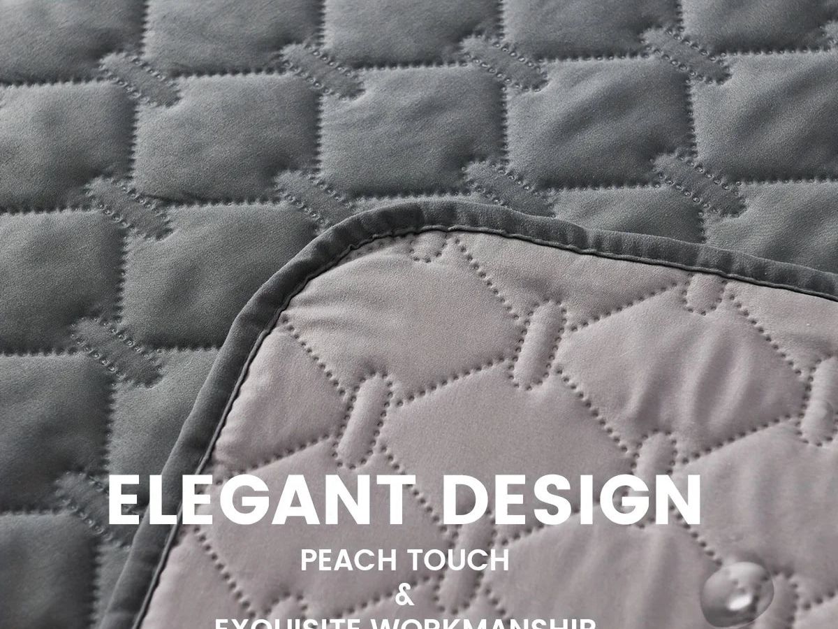 Double-Sided ANTI-LEAKAGE Dog Bed Cover 