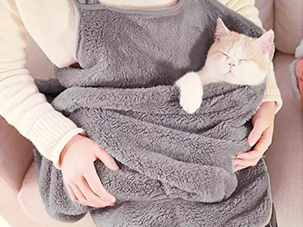 SNUGGLE PET APRON