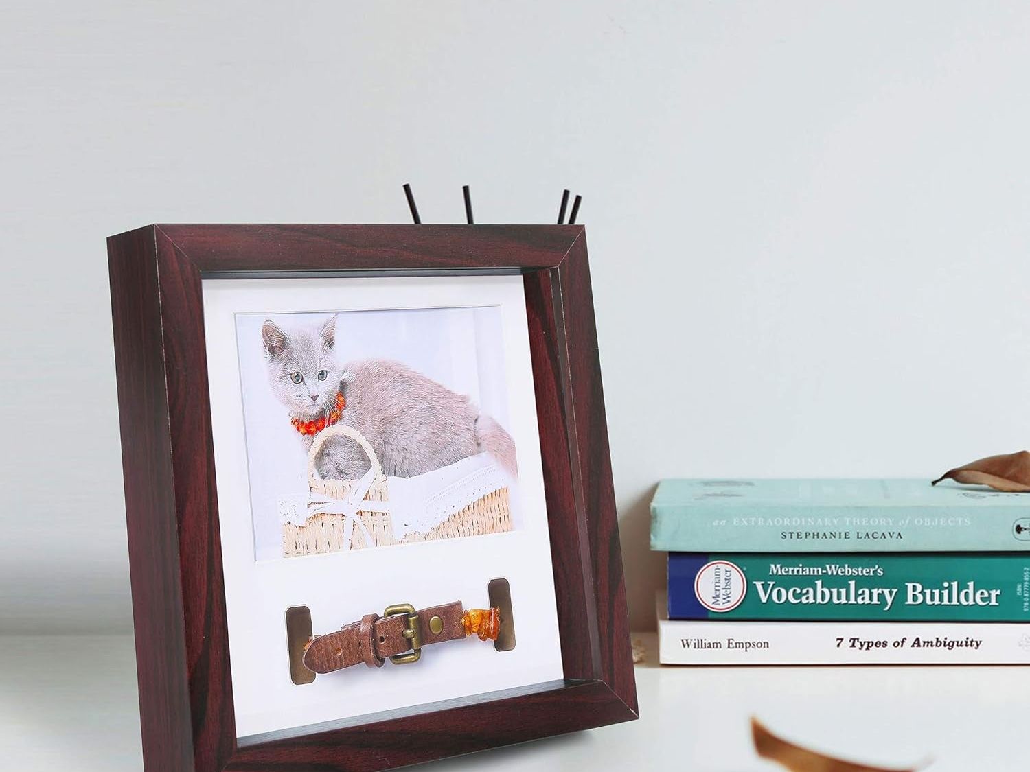 Mahogany Pet Memorial Picture Frame - Sentimental Tribute for Dog and Cat Loss, Keepsake Frame for Remembrance and Sympathy Gifts