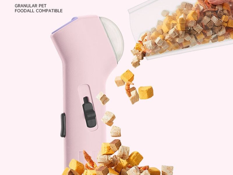Cat Snack Freeze-Dried Grain Launcher Pet Toy