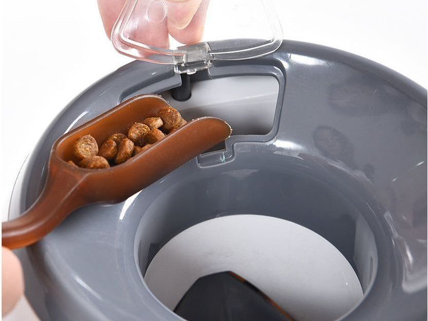 Smart Pet Feeder Tennis Ball Missing Device Throwing Reward Machine